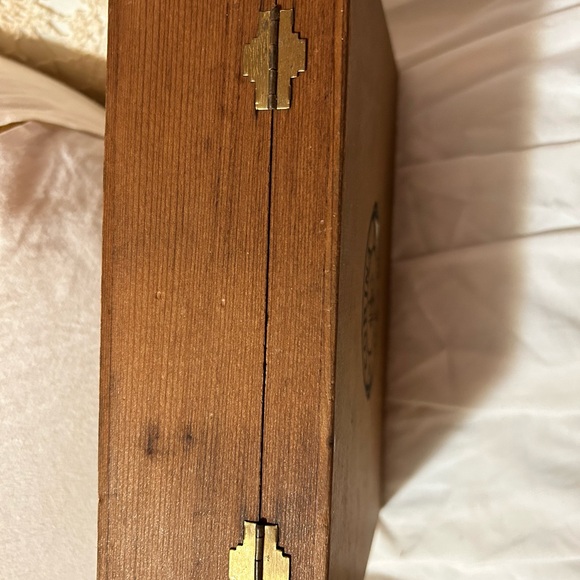 Vintage Cigar boxes. - Picture 5 of 12